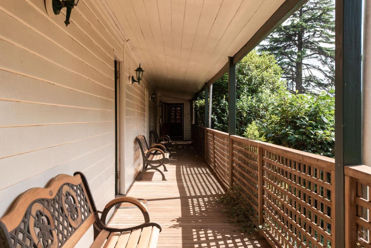 فندق فيتسباتريكز إن Westbury المظهر الخارجي الصورة
